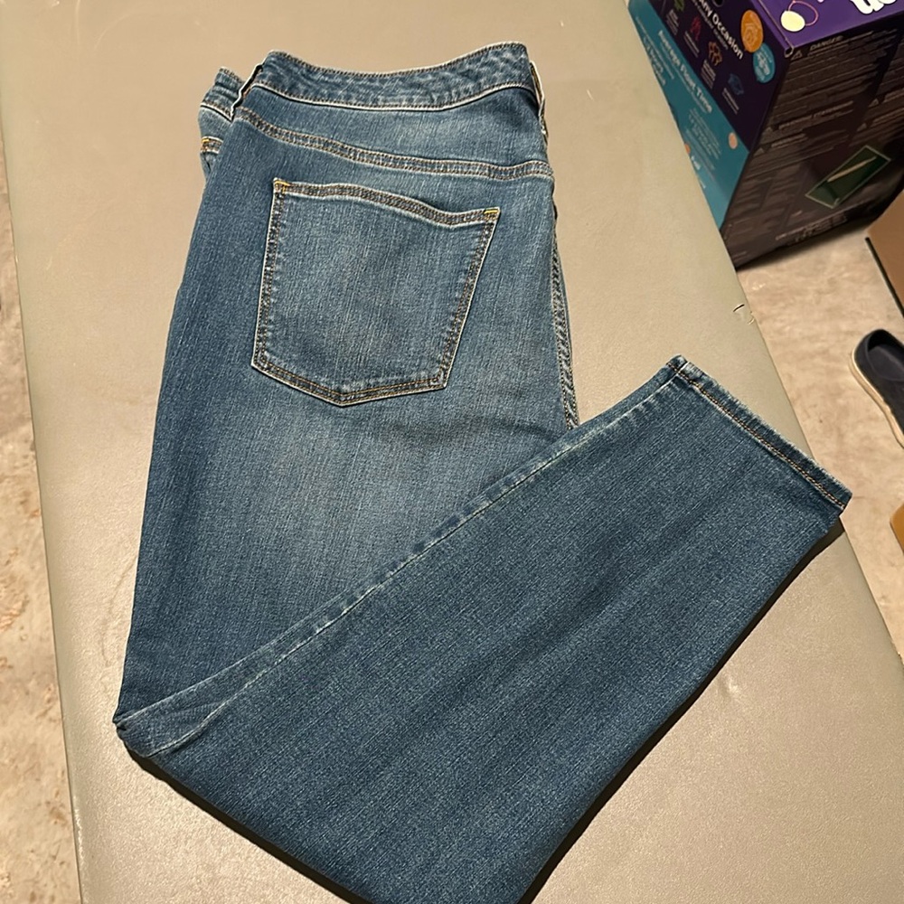 Womens High-Rise Skinny Jeans